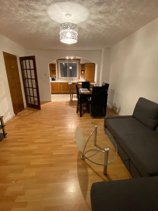 3 Bedroom Home-Inverkeithing Buitenkant foto