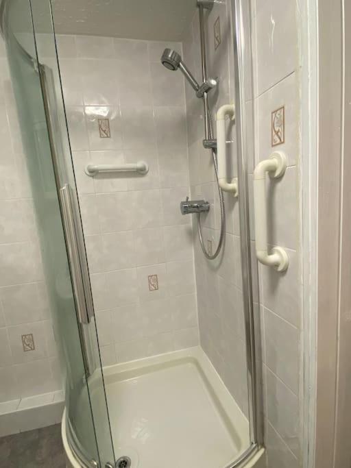 3 Bedroom Home-Inverkeithing Buitenkant foto