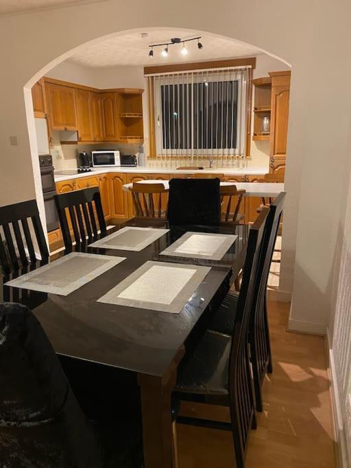 3 Bedroom Home-Inverkeithing Buitenkant foto